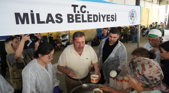 Milas Belediyesi,Buğday, Nohut, Fasulye, İncir, Tarçın ve Şeker gibi 41 Gıda’dan Yapılan Aşure İkram Etti