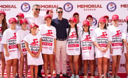Memorial ve Yüzme Federasyonu, Bodrum’da 70 kişi Sağlığa Kulaç Attı