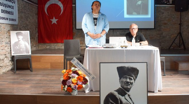 Cumhur Utku ‘Orgeneral Mustafa Muğlalı’ 4 Ekim Söyleşi ve Kitap İmza Günü Trafo’da Gerçekleşti.