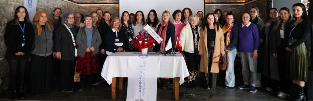 Bodrum belediyesi bodrumda kadin girisimciler icin e ticaret semineri duzenlendi 10 e1770904449975