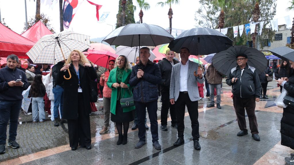 Bodrum aci ot festivali basladi yagmura ragmen yogun ilgi 4