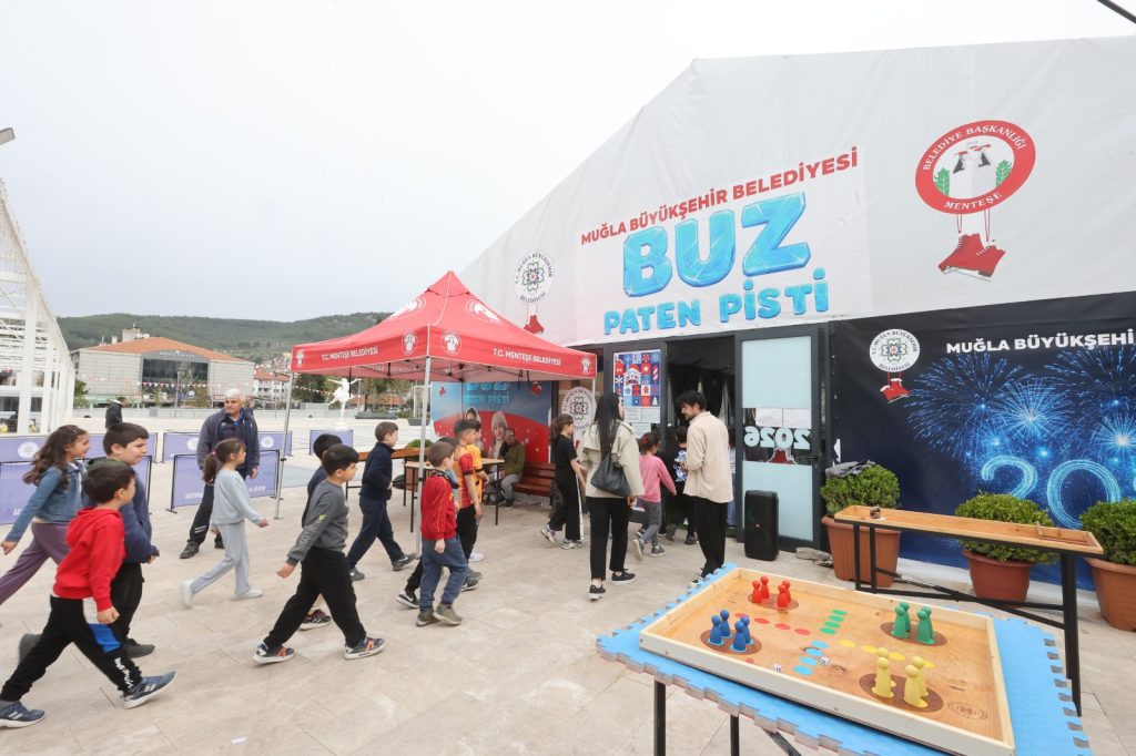 Cocuklarin bayrami muglada senlige donusecek 7