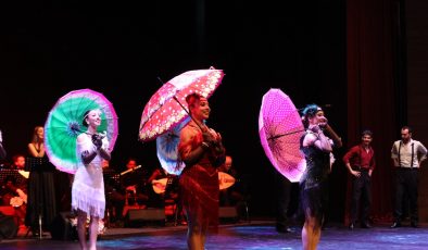 Muğla’da film müzikleri konseri: 70’ler ve 80’lerin nostaljisi büyüledi