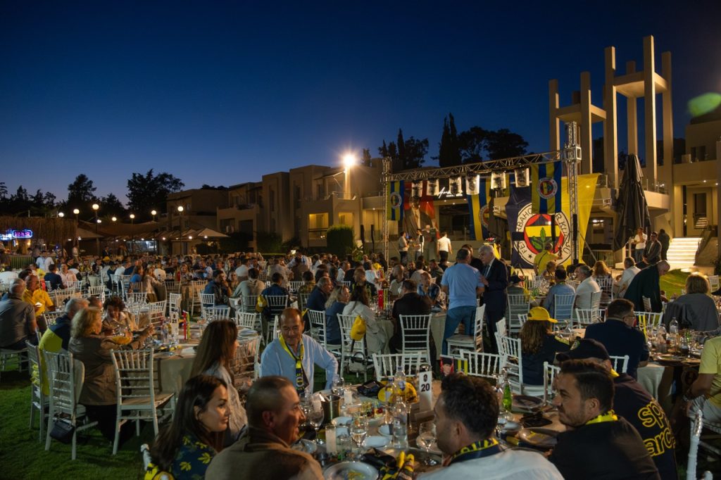 Fb. Başkan adayi hakan safi̇’ye bodrum’da büyük destek 3 1