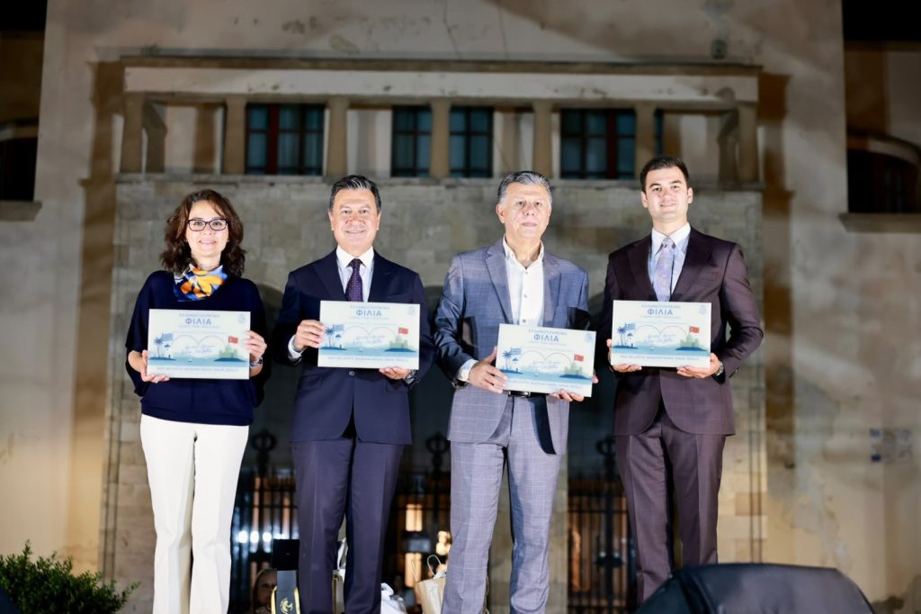 Egenin iki yakasi 6. Iki yaka kultur festivalinde dostluk ve kardeslik icin bulustu 1