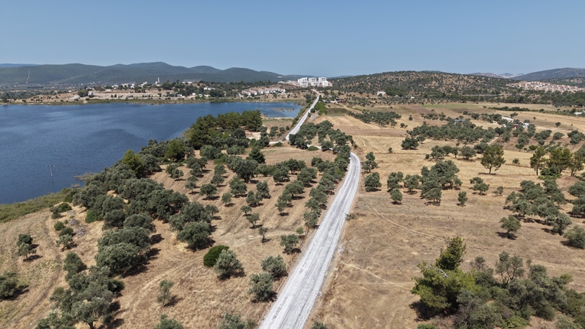 Sathi kaplama asfalt calismalari planli sekilde suruyor 7
