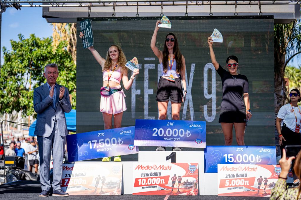 9. Uluslararasi bodrum yari maratonu tamamlandi 3