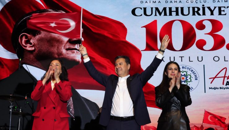 Muğla’da Cumhuriyet’in 103. Yılı Binlerce Kişinin Katılımıyla Kutlandı